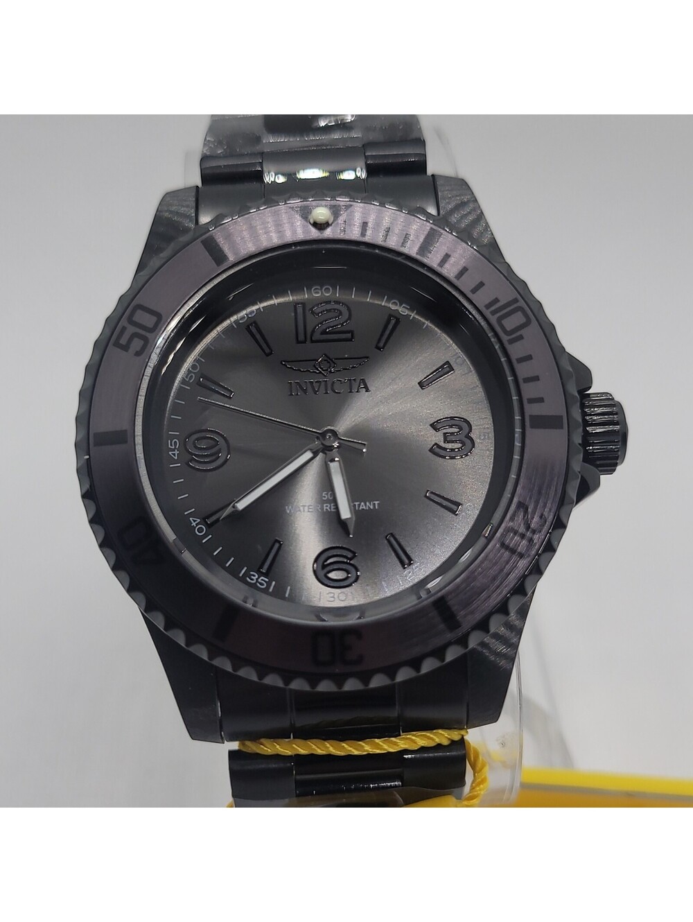 168 invicta specialty 41mm men's black metal bracelet water-resistant gray